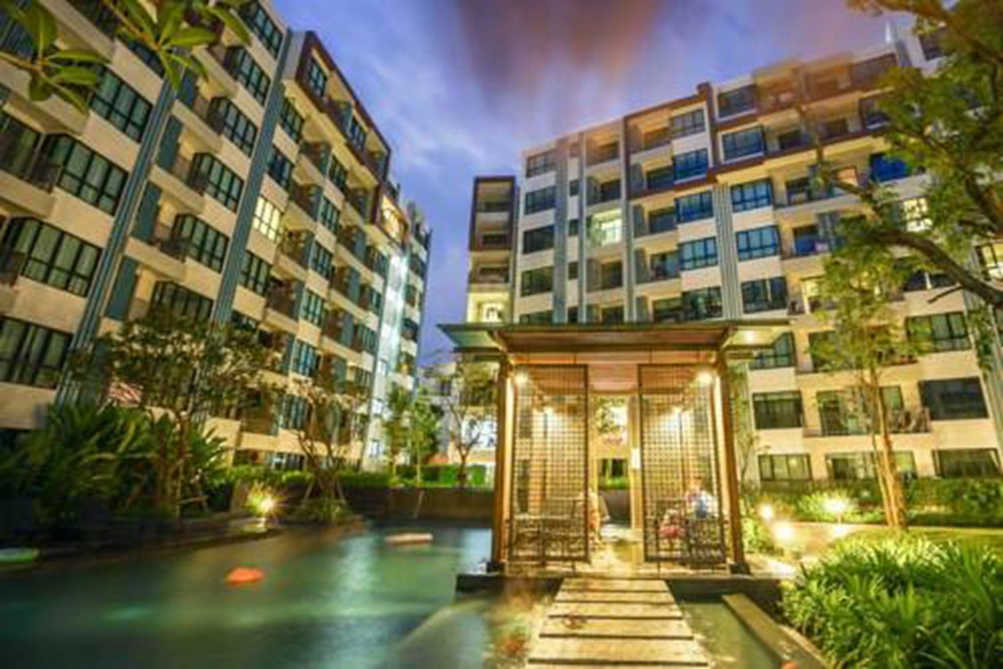 Centrio Nearby Central Phuket Eksteriør bilde