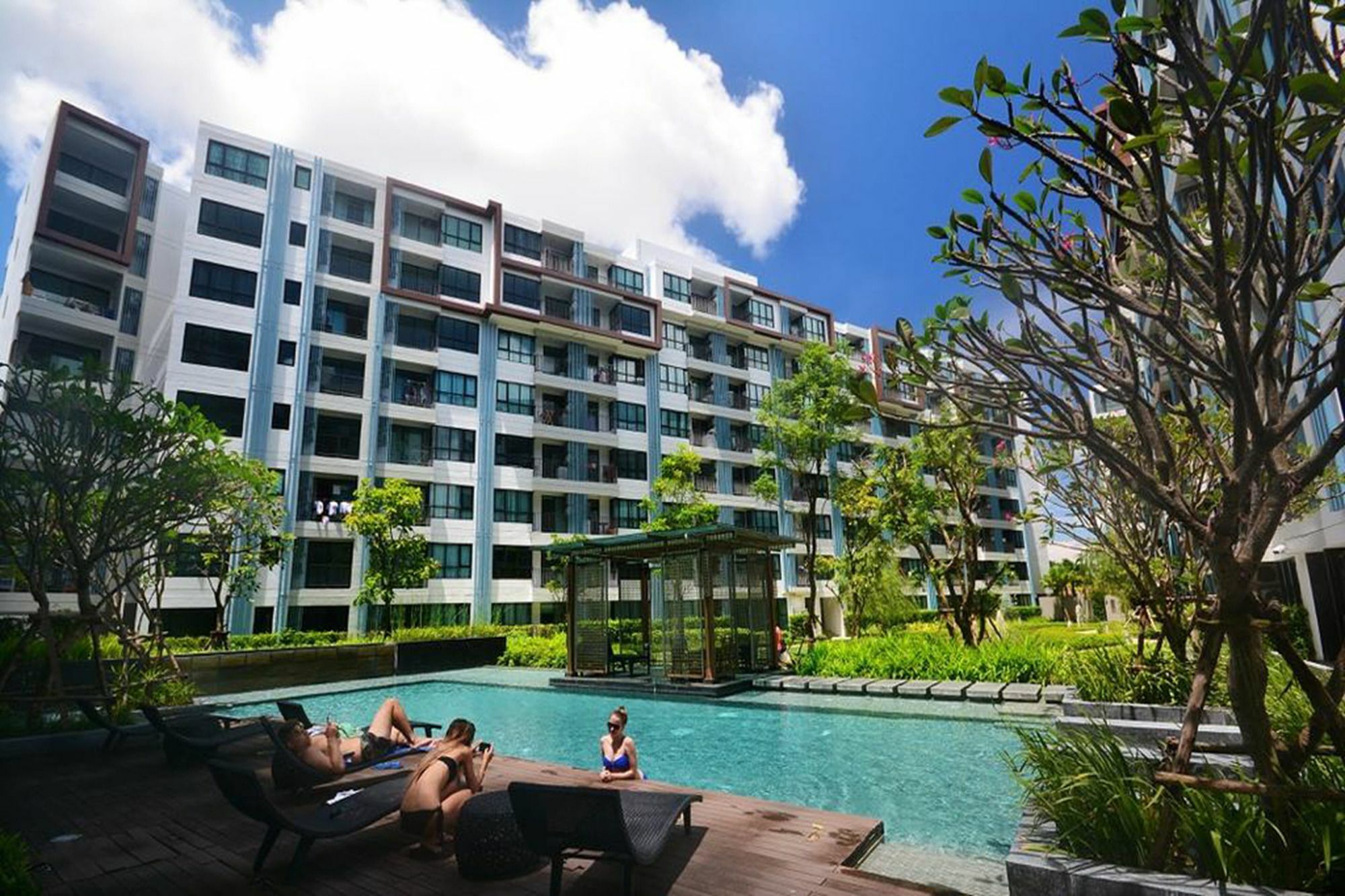 Centrio Nearby Central Phuket Eksteriør bilde