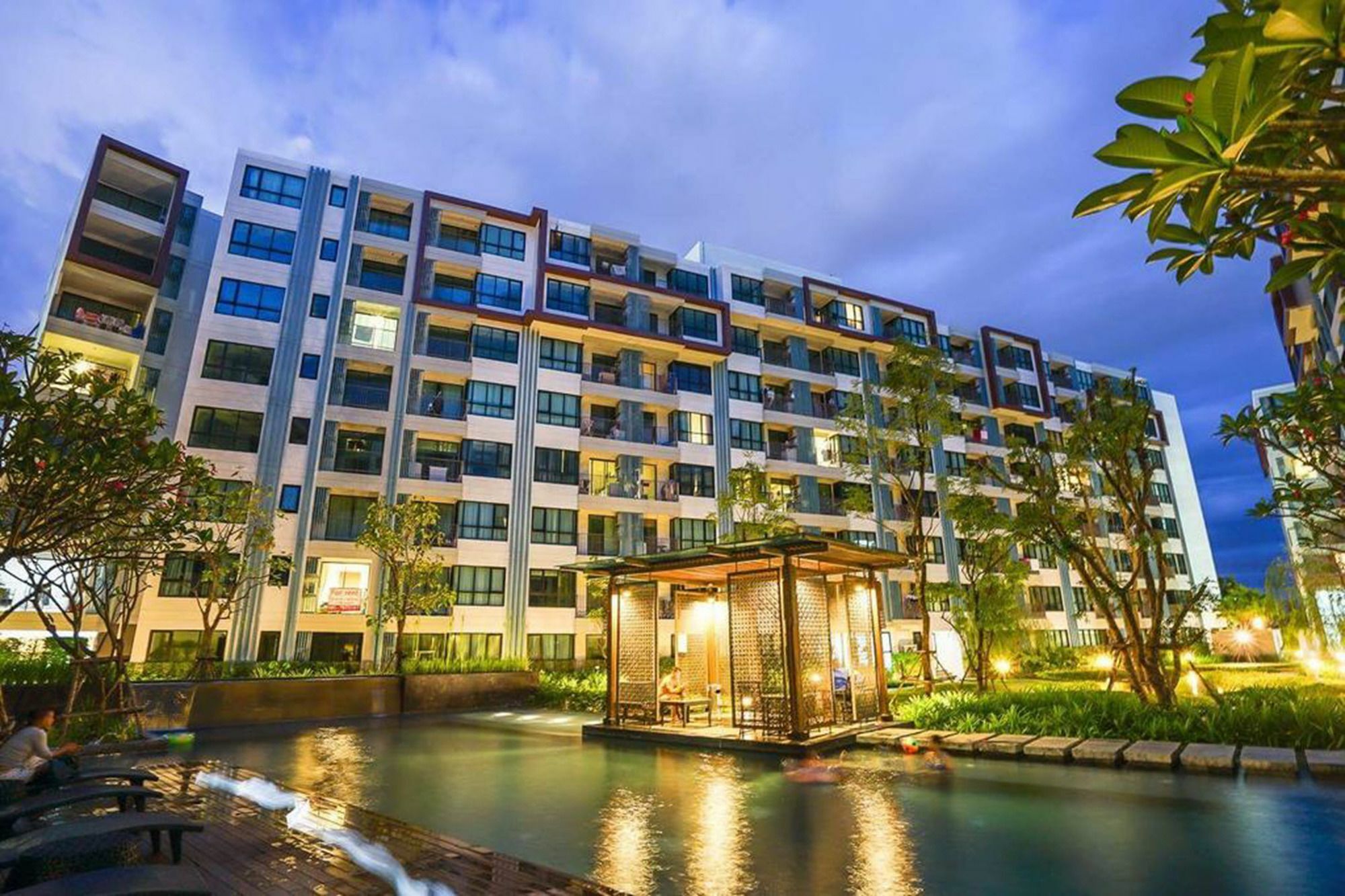 Centrio Nearby Central Phuket Eksteriør bilde